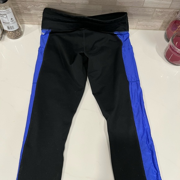 3/4 length leggings - Picture 7 of 7